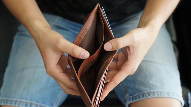 Nezaposlenost i Pristup Kreditima: Suočavanje s Izazovima i Prepoznavanje Prilika