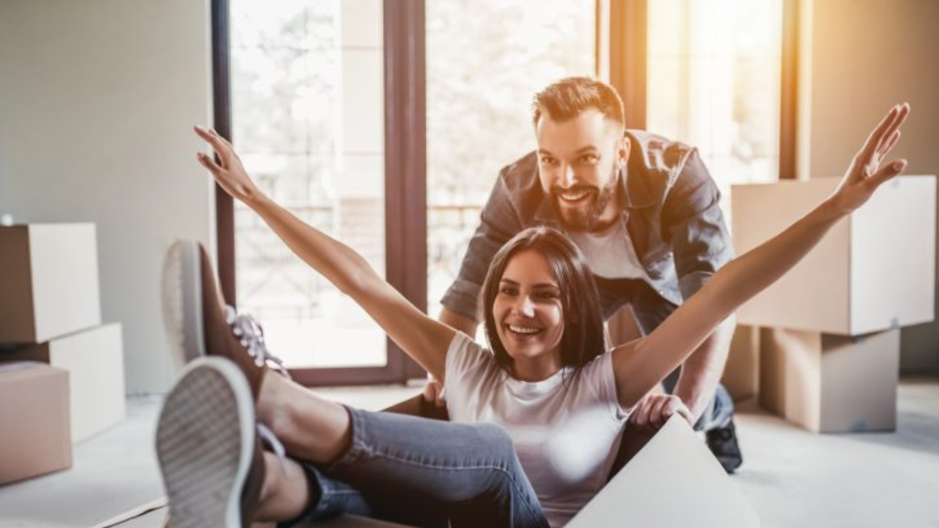 Financijske Mogućnosti za Mlade: Od Stambenog Financiranja do Potrošačkih Kredita